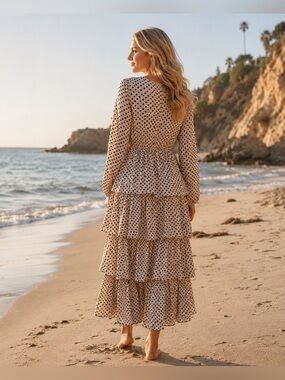 NWT BBWM woman polka-dotted dress